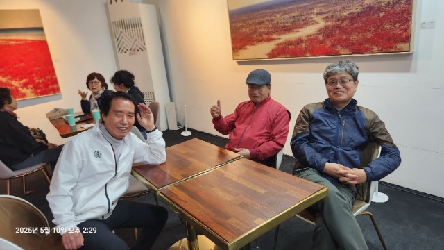 KakaoTalk_20250510_205255301_01.jpg